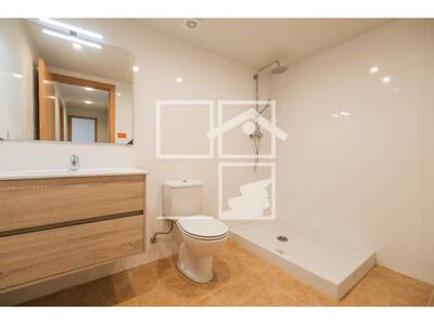 Local en Mancomunitat, Santa Eulàlia de Riuprimer Barcelona