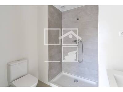 Inmueble en de la Serra, Barcelona