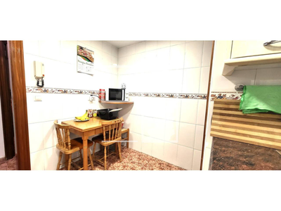 Local en Calle Dalmau    , Santa Coloma de Gramanet Barcelona