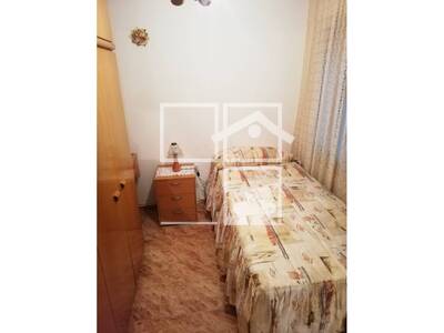 Local en Isaac AlbÃ©niz, Badalona Barcelona