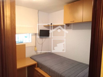 Local en Calle Sicília    , Santa Coloma de Gramanet Barcelona