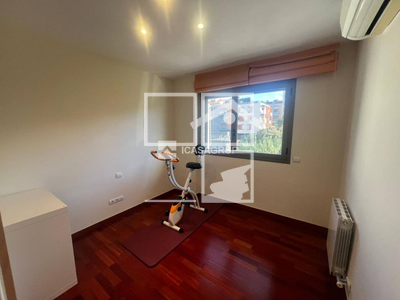 Local en Calle Carrasco i Formiguera    , Rubí Barcelona