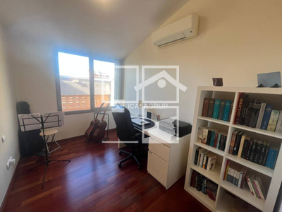 Local en Calle Carrasco i Formiguera    , Rubí Barcelona