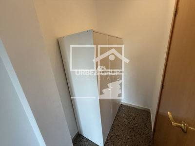 Inmueble en Calle FONTVELLA    Planta 3ª, Barcelona