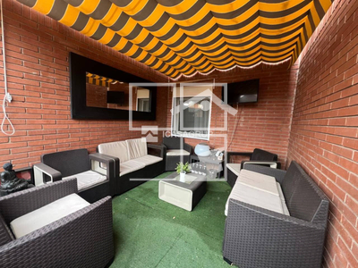 Local en Plaza Josep Sapés Esmendia    , Rubí Barcelona