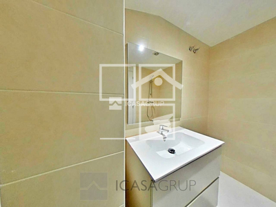 Local en Calle Sant Pere    , Rubí Barcelona