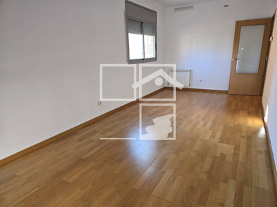 Inmueble en Calle FERRAN CASABLANCAS    1º, Barcelona