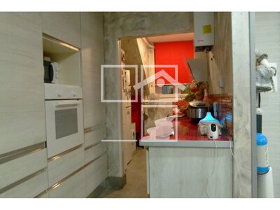 Inmueble en RAMON MUNTANER, Barcelona